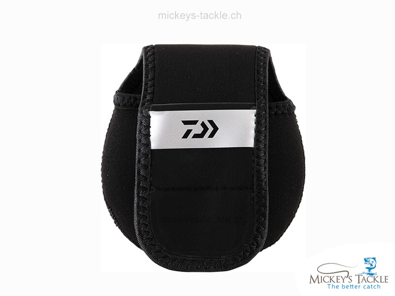 https://www.mickeys-tackle.ch/images/stories/virtuemart/product/Daiwa-neo-reel-cover-CV-S.jpg